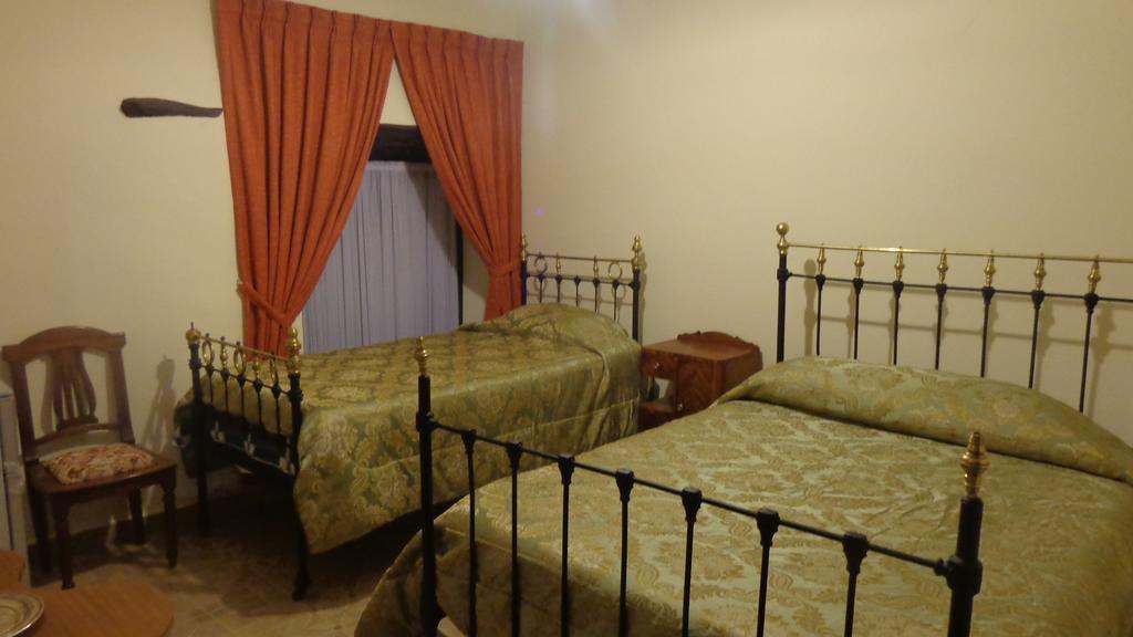 Casa Solariega Hostal B&B Sucre Ruang foto